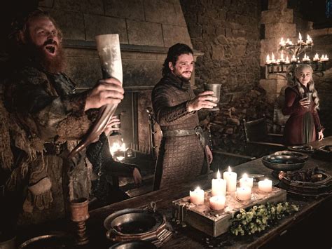 May 6, 2019 · Fans of Game of Thrones were quick to notice a gaffe during Sunday night’s airing of Season 8, Episode 4, when a modern-day, disposable coffee cup was spotted on a table during a scene that was ...